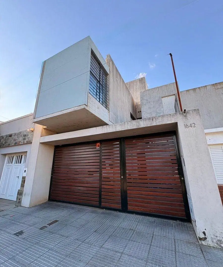 VENTA DE CASA EN SANTO TOME CERCA DE LA COSTANERA 2