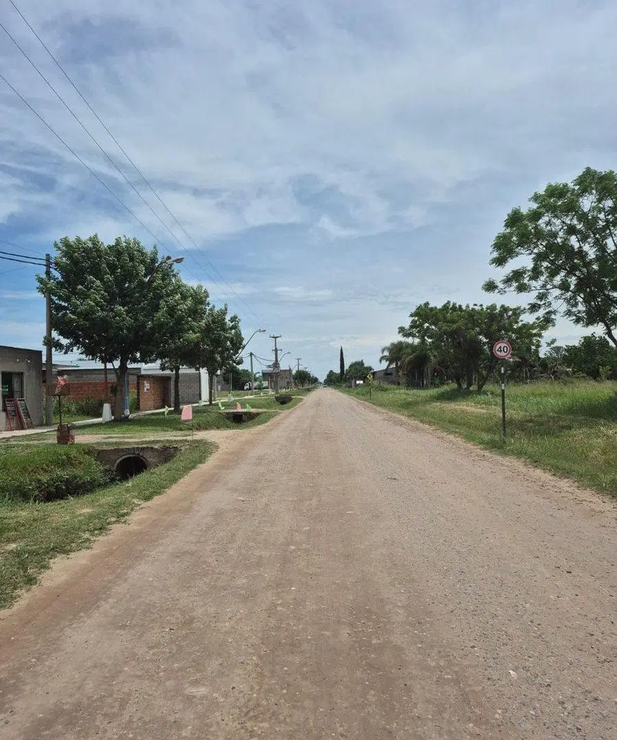 VENTA TERRENO CON CONSTRUCCIÒN AVANZADA PRADERAS 2 3