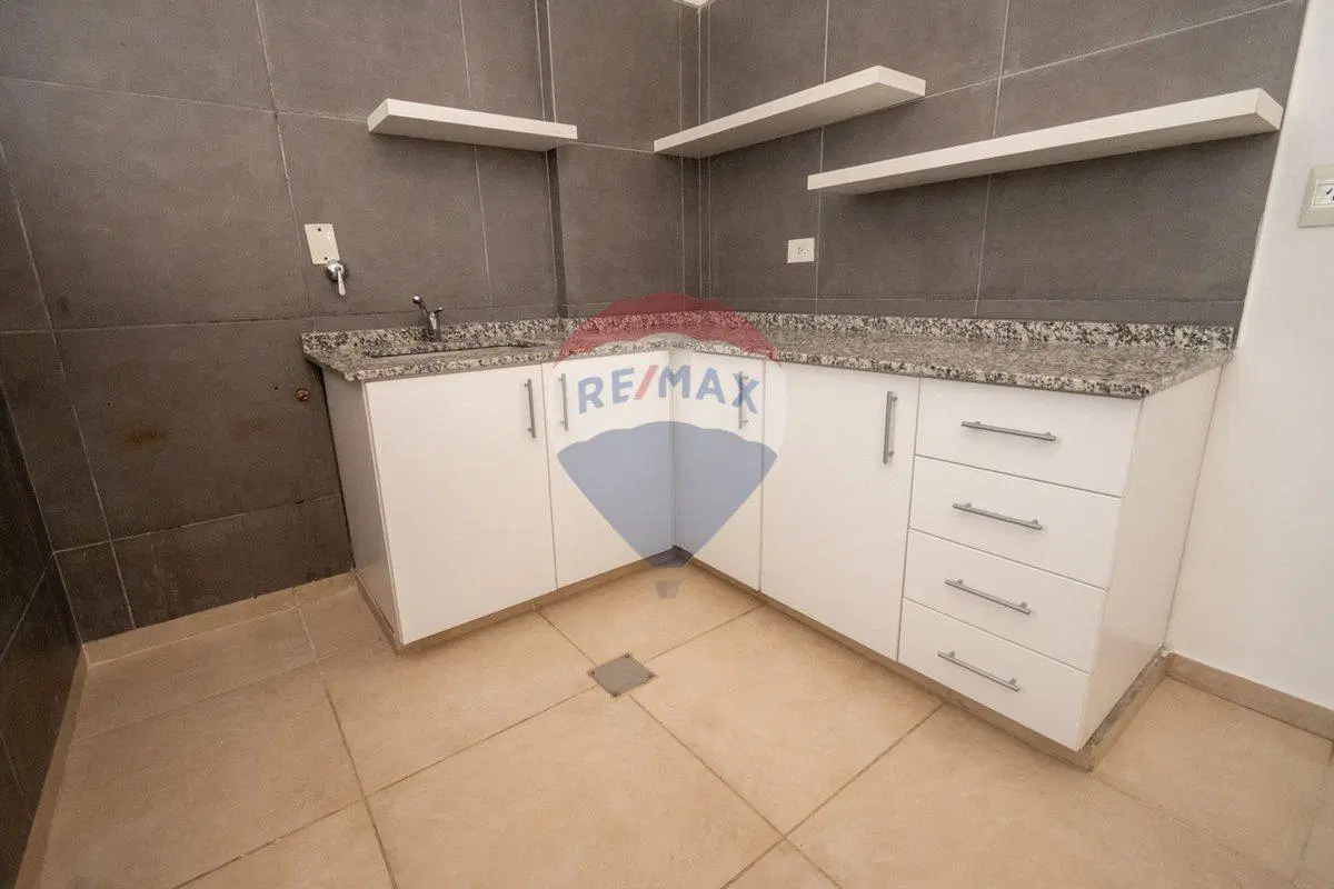 Dpto de 1 dormitorio en venta en B Constituyentes 3