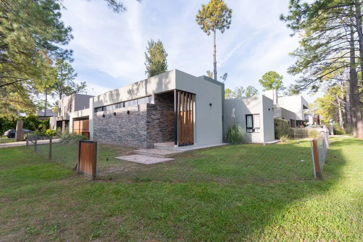 CASA MODERNA A LA VENTA EN EL PINAR 2