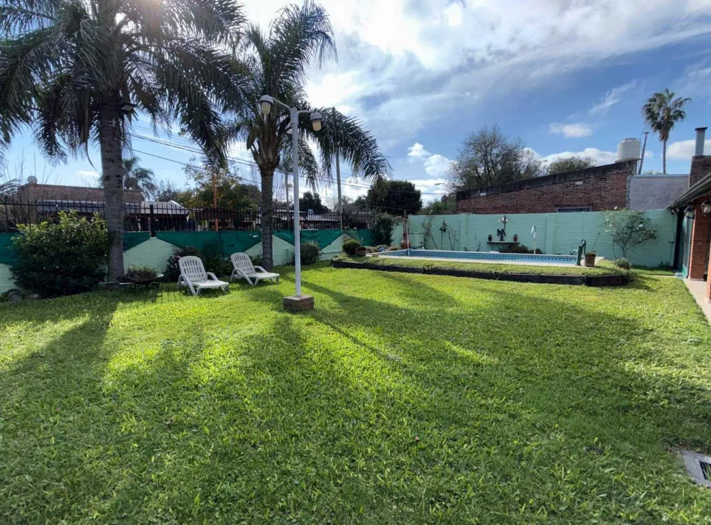 ESPECTACULAR CASA QUINTA EN SAUCE VIEJO 4