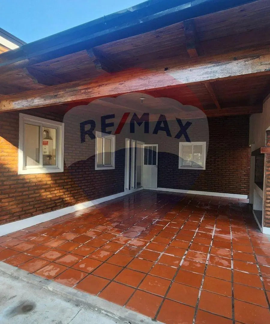 SE VENDE HERMOSA CASA APTA CREDITO EN SANTA ROSA 4