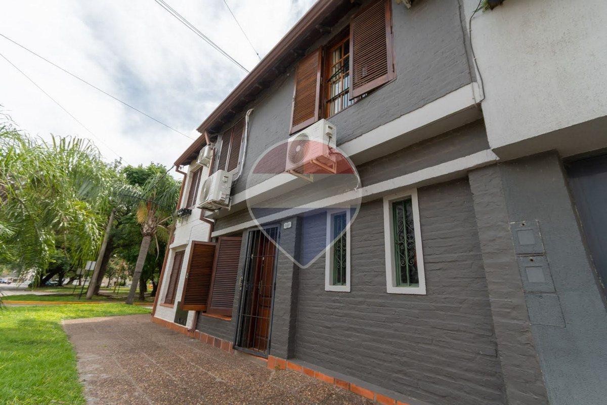 Foto de Casa de3 dormitorios y patio en venta Candioti Sur, imagen 3