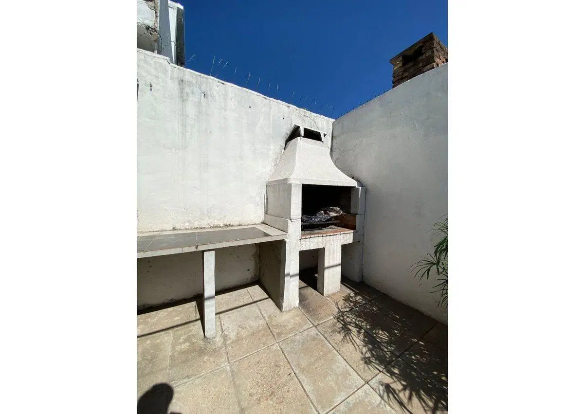 Casa de dos dormitorios en el sur de la ciudad 5