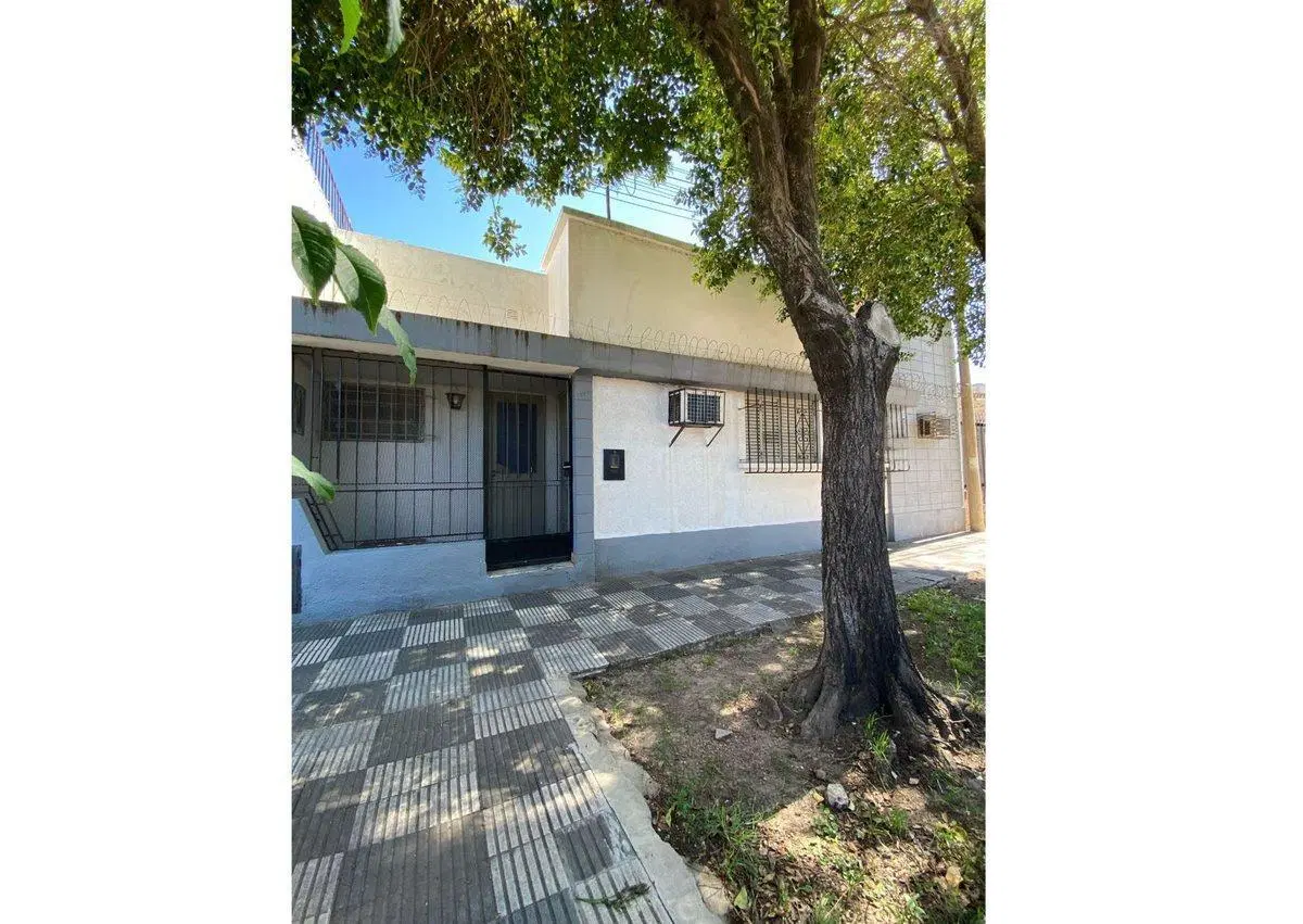 Casa de dos dormitorios en el sur de la ciudad 2