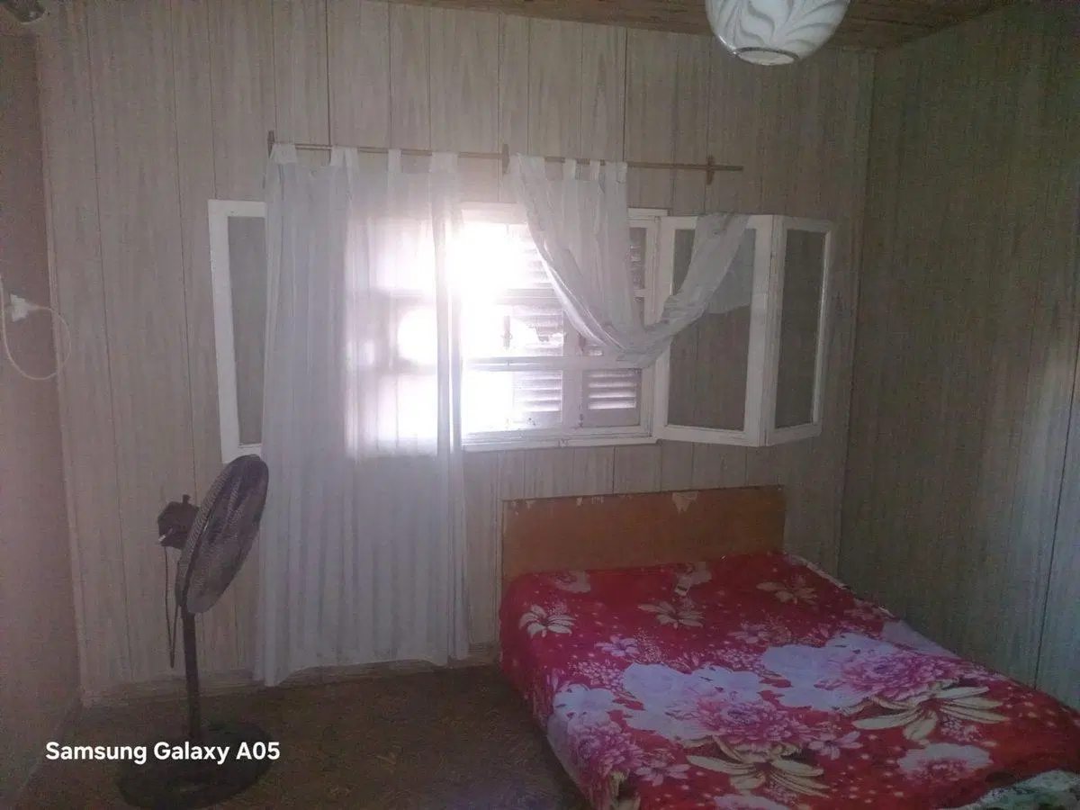 SE VENDE CASA 4 AMBIENTES-COCHERA-PATIO SECO-VERDE 4