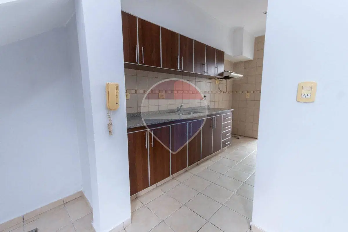 Venta dpto en planta baja 2 dormitorios y patio 5