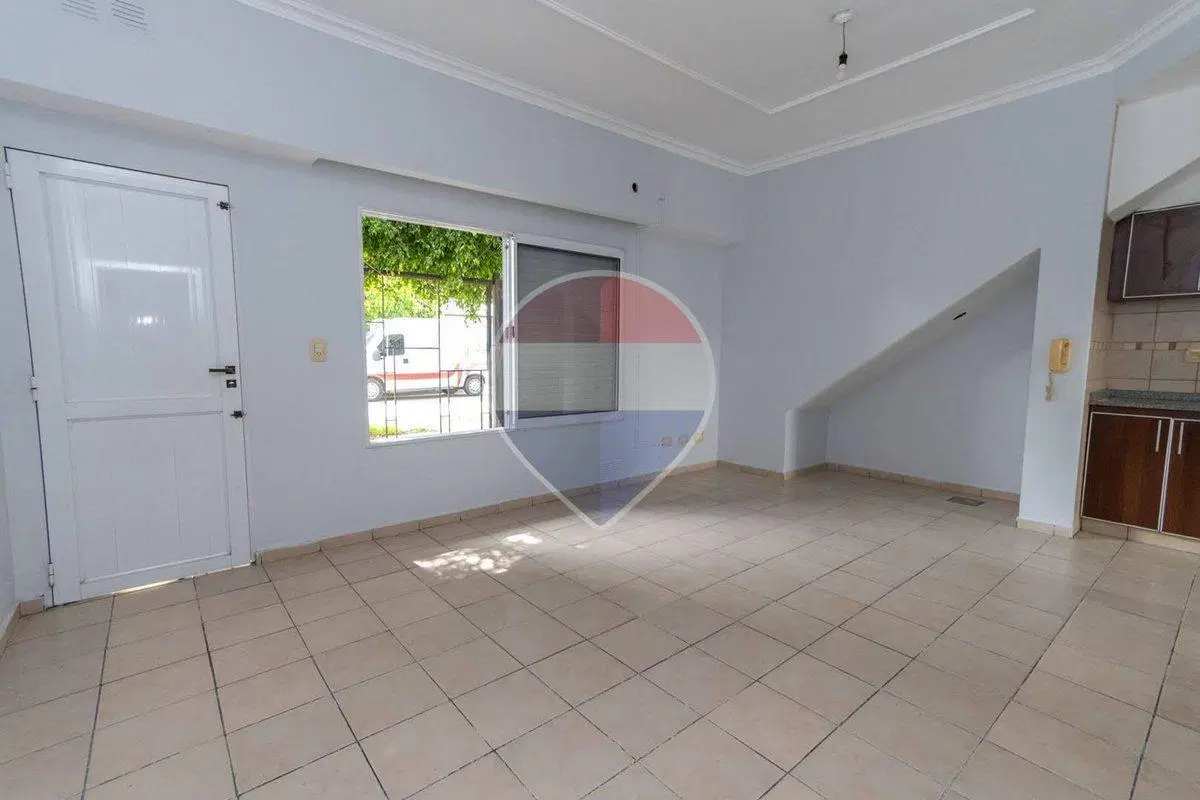 Venta dpto en planta baja 2 dormitorios y patio 2