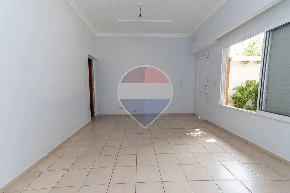Venta dpto en planta baja 2 dormitorios y patio 3