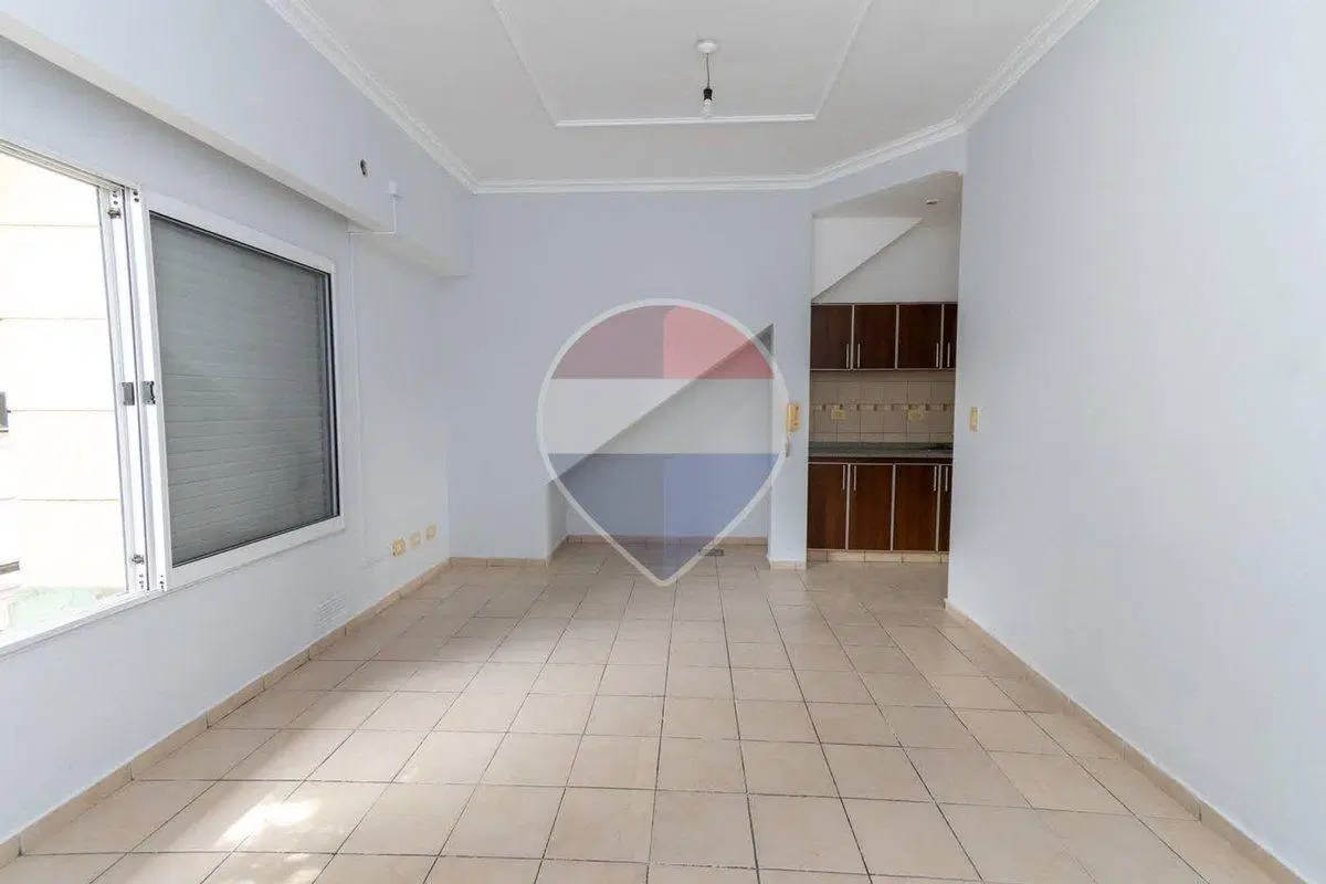 Venta dpto en planta baja 2 dormitorios y patio 4