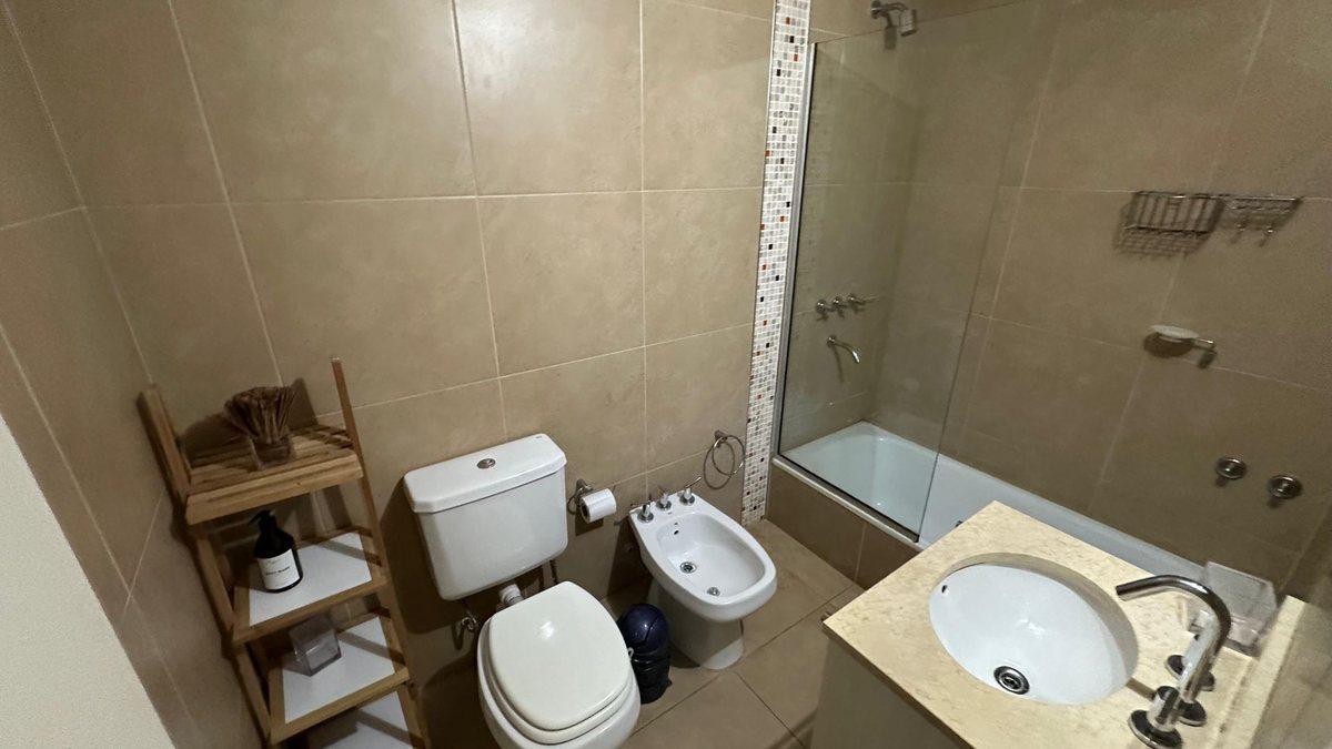 Foto de Dpto 1 dormitorio AMOBLADO en alquiler B° Candioti, imagen 5