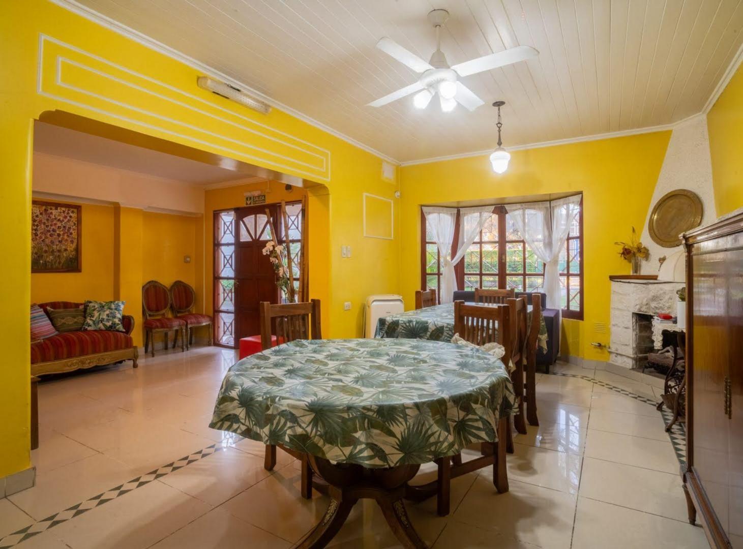 Foto de Casa con gran parque y quincho en Santo Tomé, imagen 5
