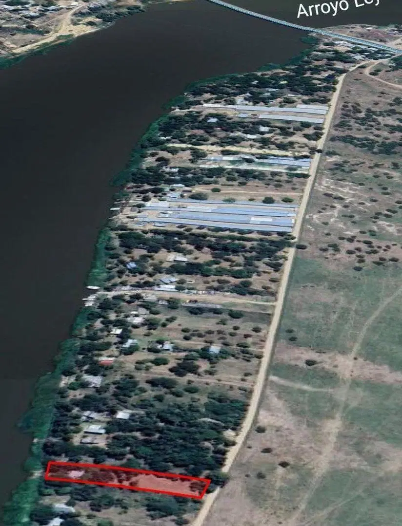 Casa quinta en Arroyo Leyes con bajada al Rio 3