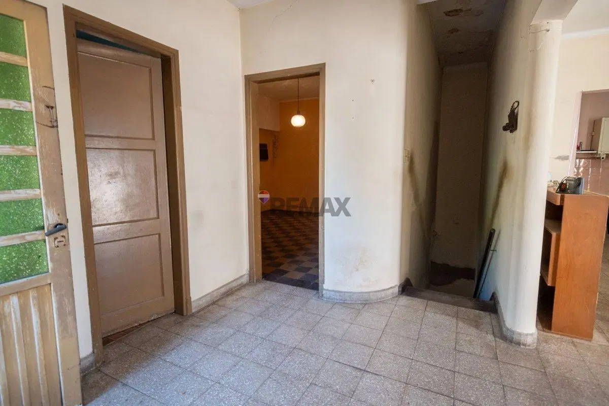 VENTA PLANTA ALTA BARRIO SUR-J.J.PASO Y 4 de ENERO 4