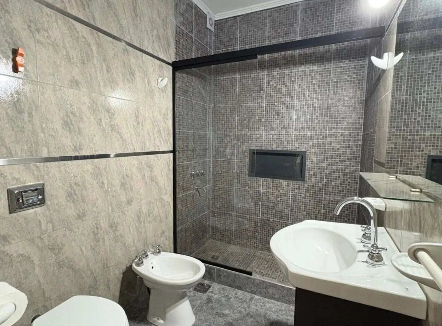 Casa de 3D y cochera A ESTRENAR en María Selva 4
