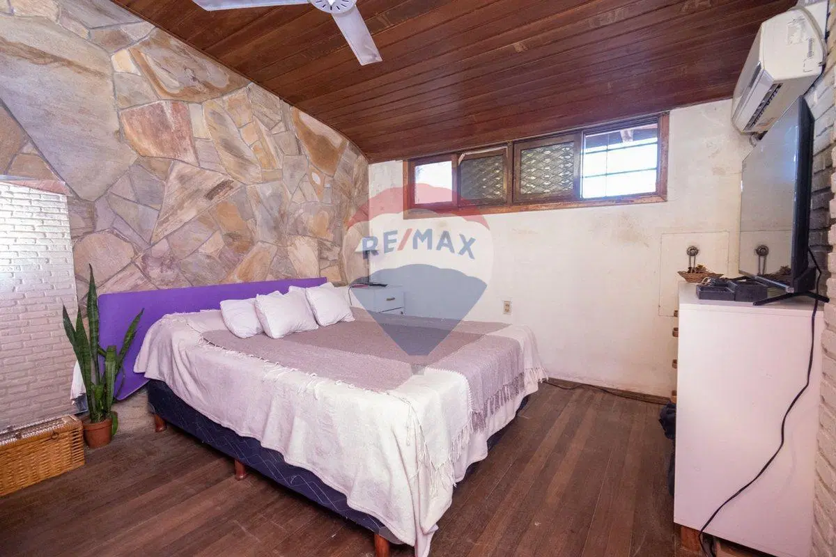 VENTA CASA A REFACCIONAR 5