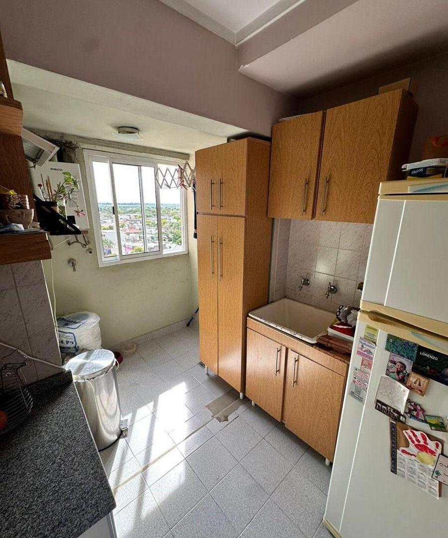 Foto de VENTA DEPARTAMENTO 3 DORMITORIOS CON COCHERA., imagen 5