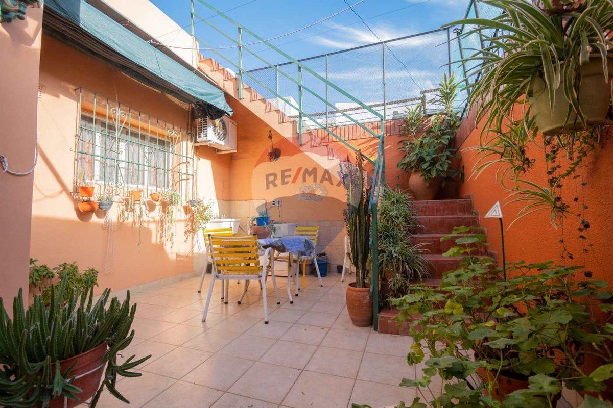 Foto de Casa en Venta 2 dormitorios- Zona Legislatura, imagen 2