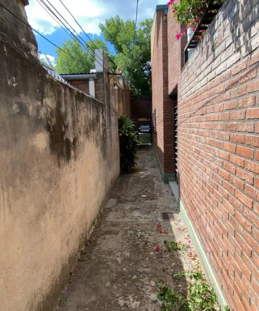 CASA INTERNA UNICA A LA VENTA 4