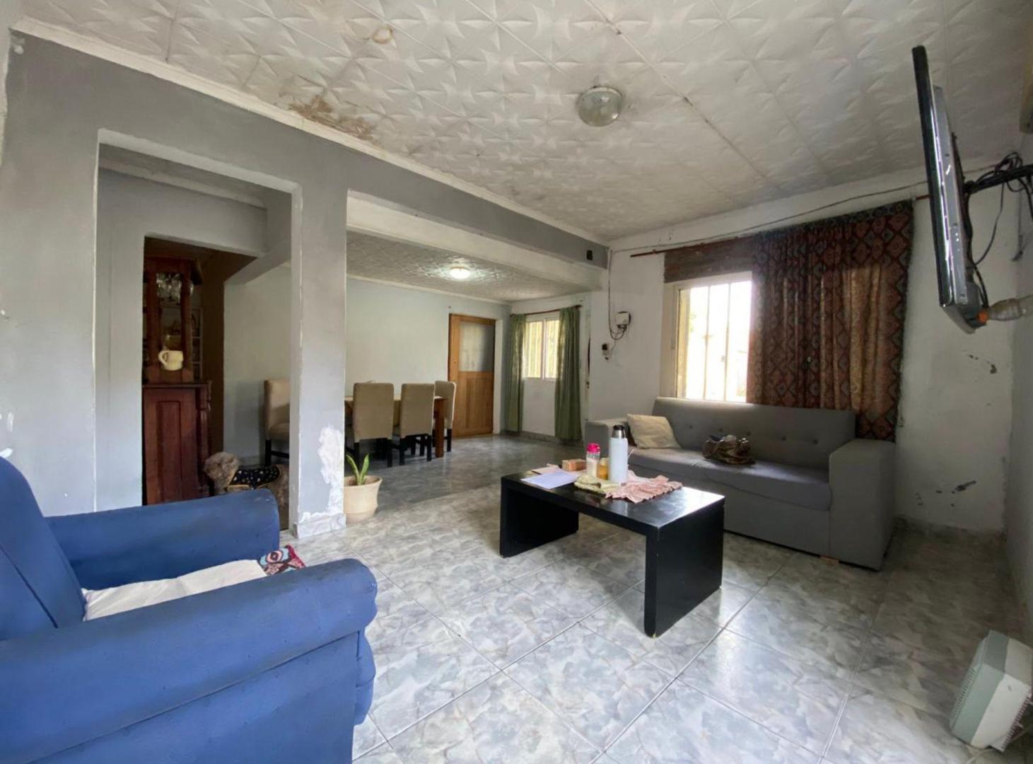 Foto de CASA EN VENTA 3 DORM. EN ZONA SUR DE SANTA FE, imagen 3