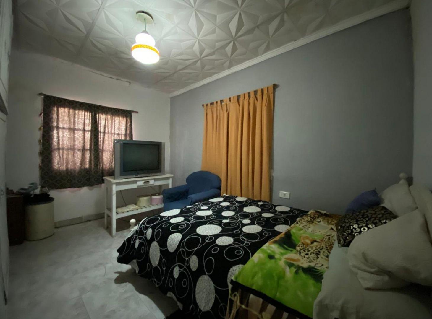 Foto de CASA EN VENTA 3 DORM. EN ZONA SUR DE SANTA FE, imagen 4