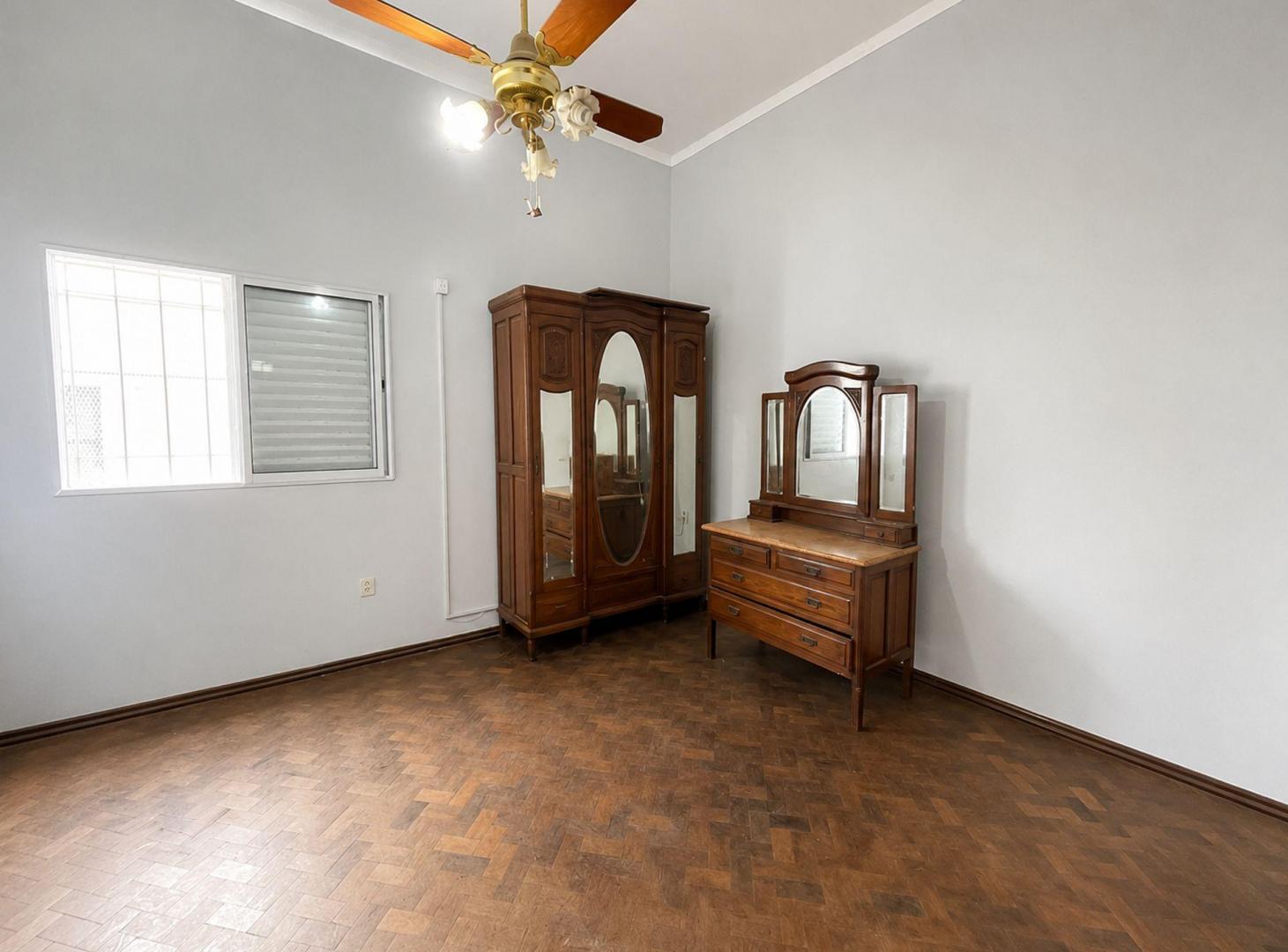 Foto de Casa al frente en venta, zona colegio Verna., imagen 4