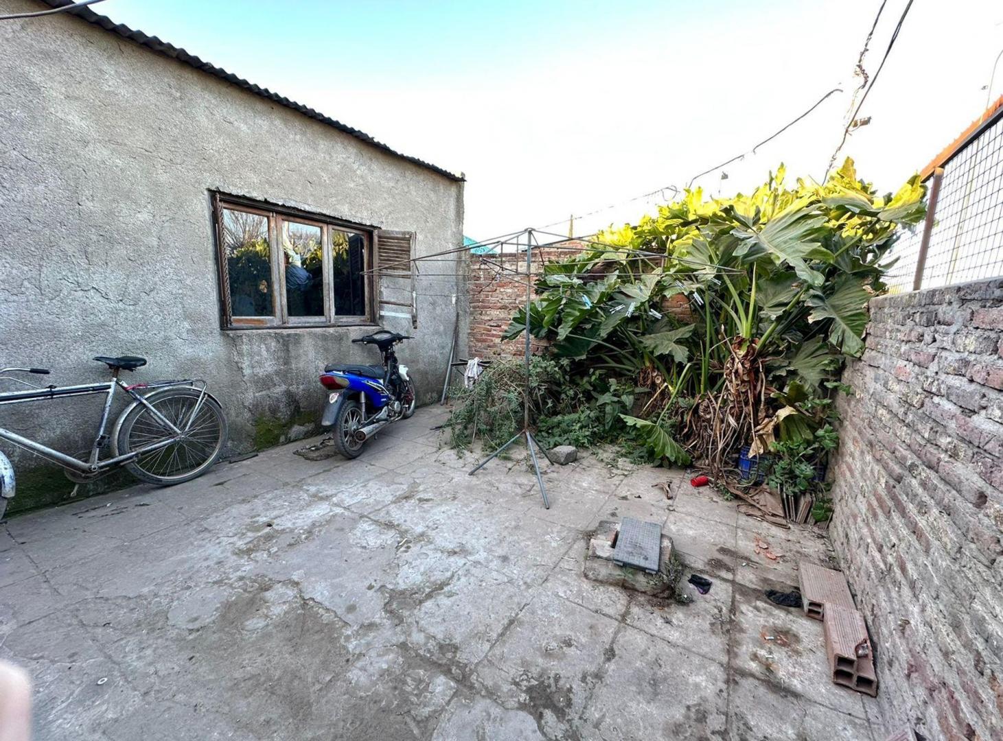 Foto de Casa al frente de 2 dormitorios cercano a Avenida, imagen 3