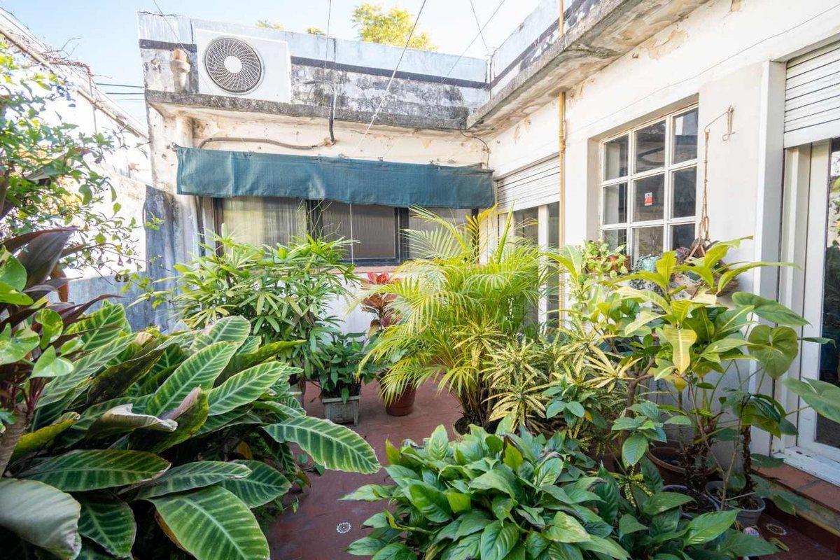 Foto de Casa en venta con gran lote sobre Av. Fcdo Zuviría, imagen 3