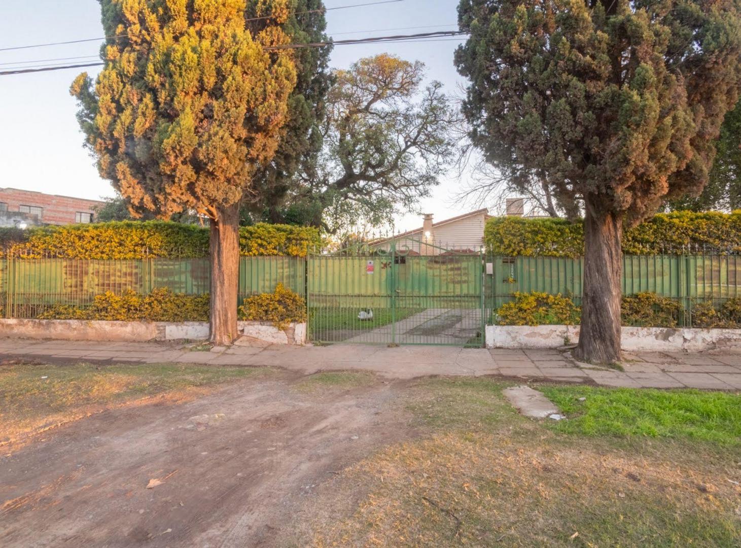 Foto de Casa con gran parque y quincho en Santo Tomé, imagen 3