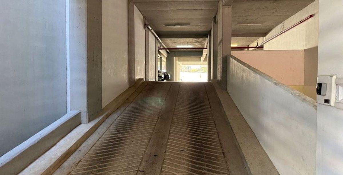 Foto de Cochera techada en venta Edificio San Jeronimo 67, imagen 1