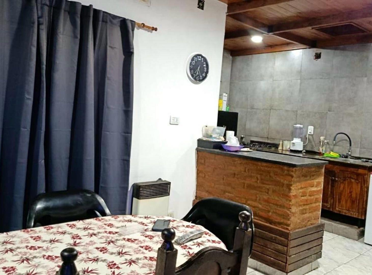 Foto de CASA 2 DORMITORIOS SAUCE VIEJO ZONA EL MATE, imagen 5