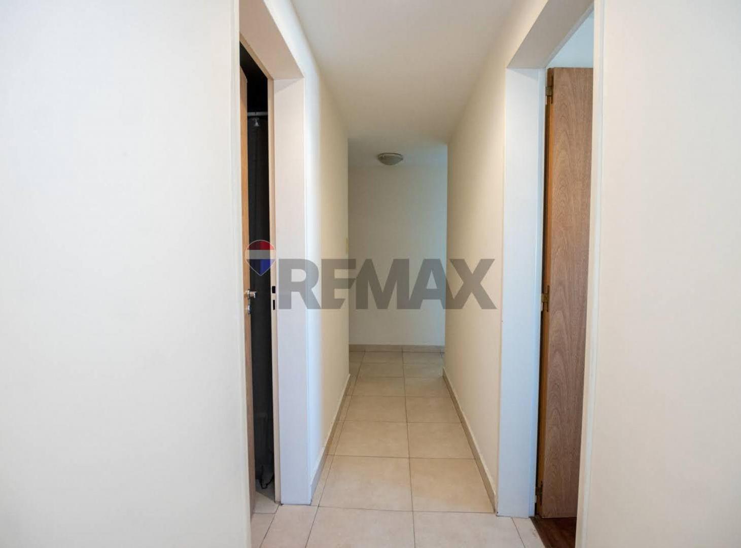 Foto de Depto 2 dormis y cochera en venta en microcentro, imagen 4
