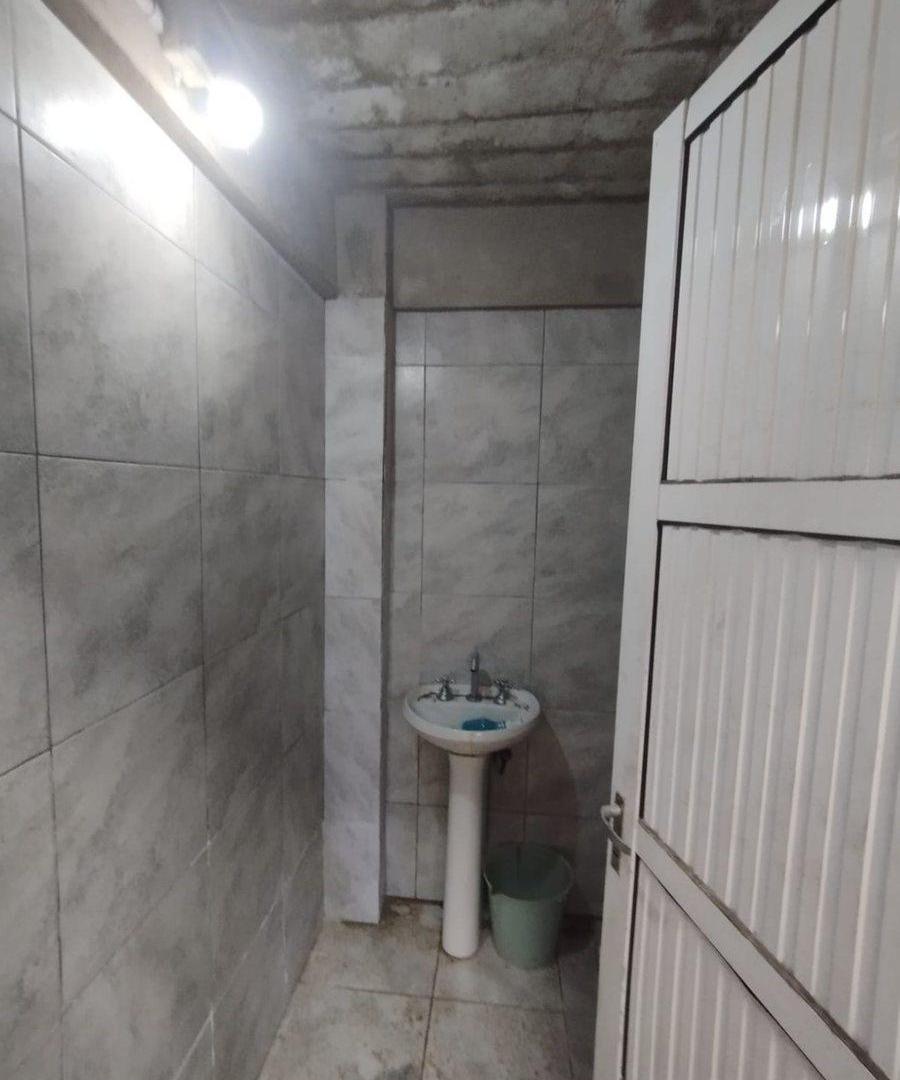 Foto de Venta de Galpón zona Hipódromo, imagen 3