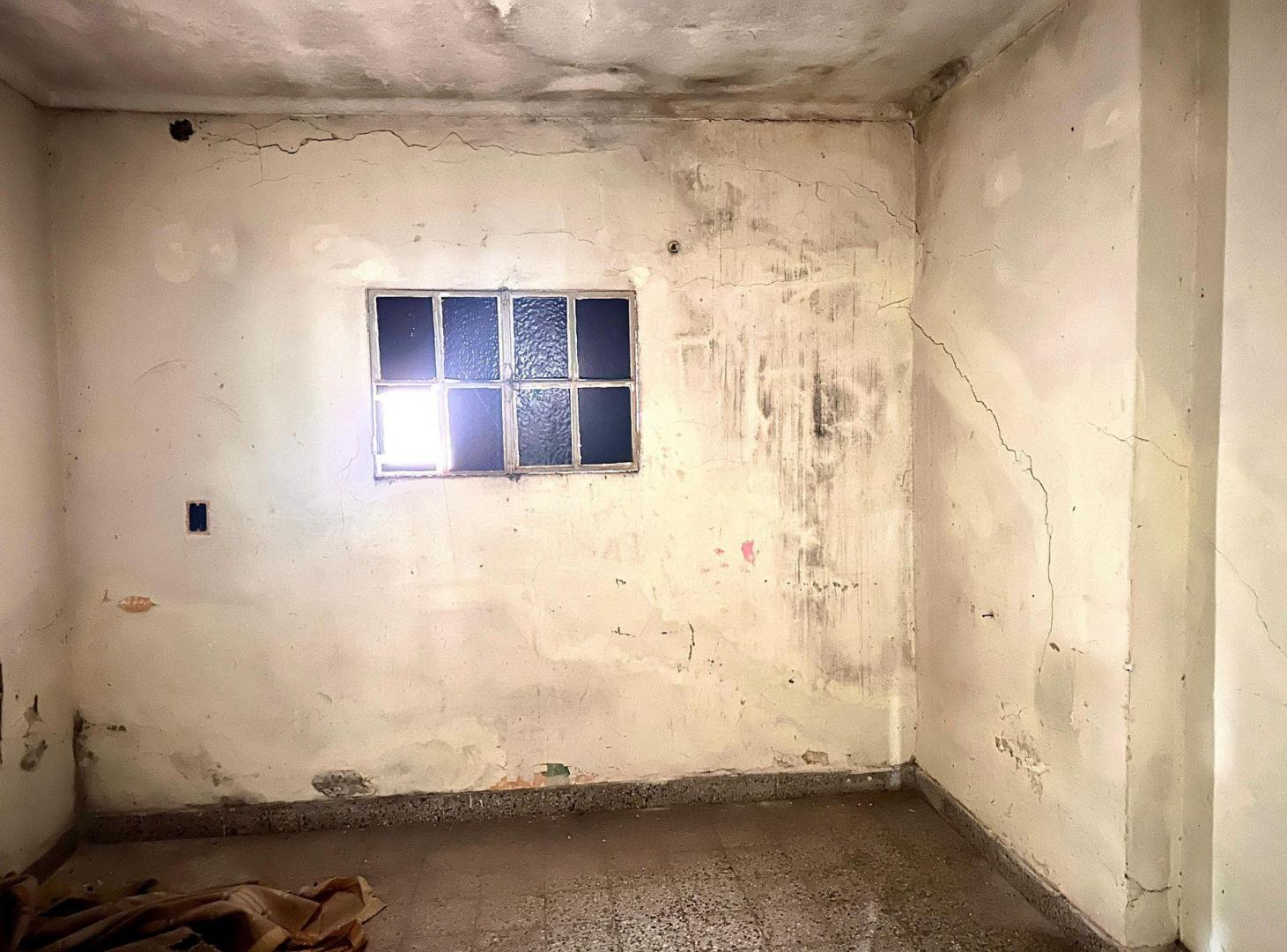 Foto de GRAN PROPIEDAD A REFACCIONAR EN MARIA SELVA, imagen 3