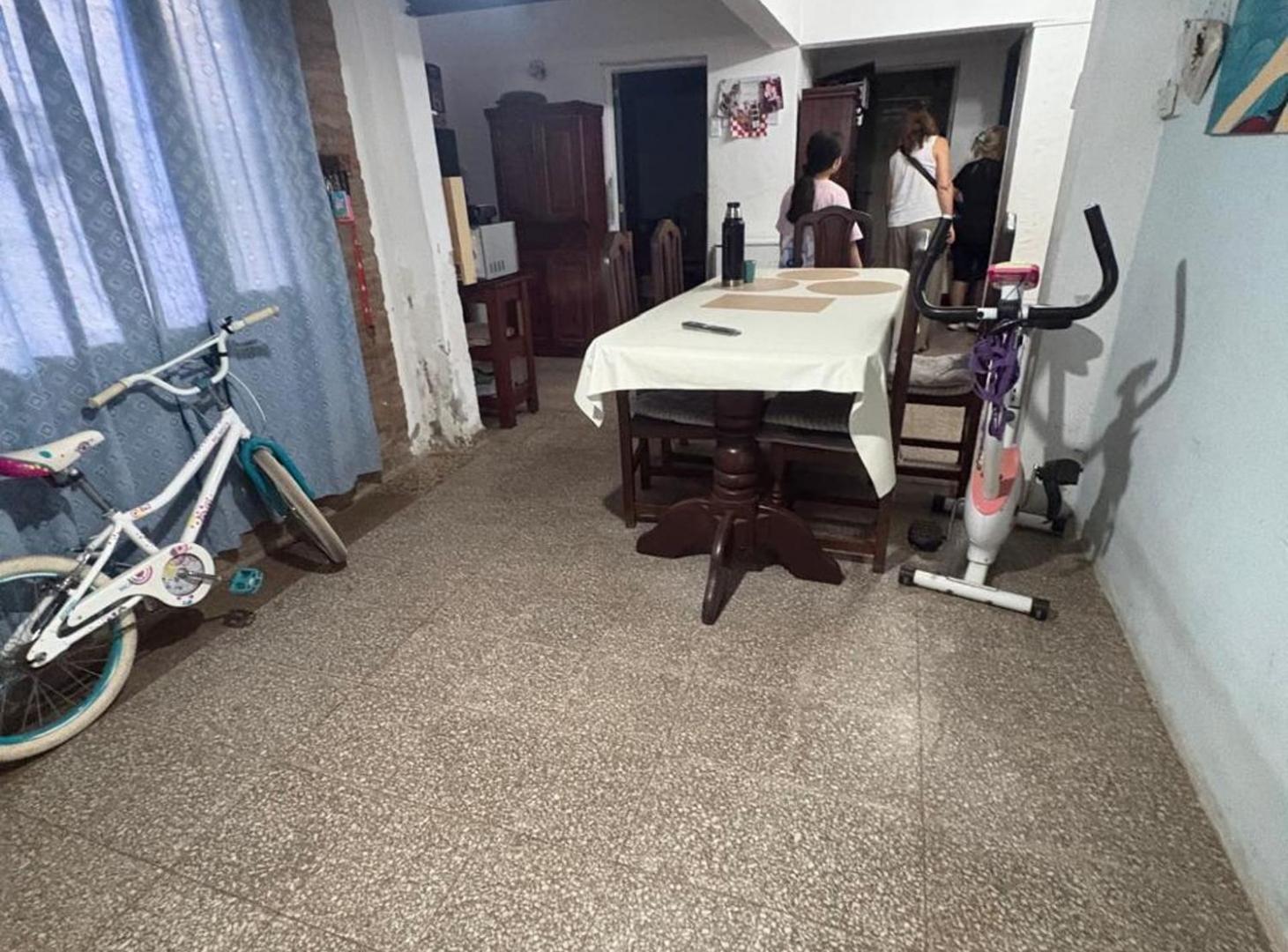 Foto de CASA CON GRAN POTENCIAL, imagen 2