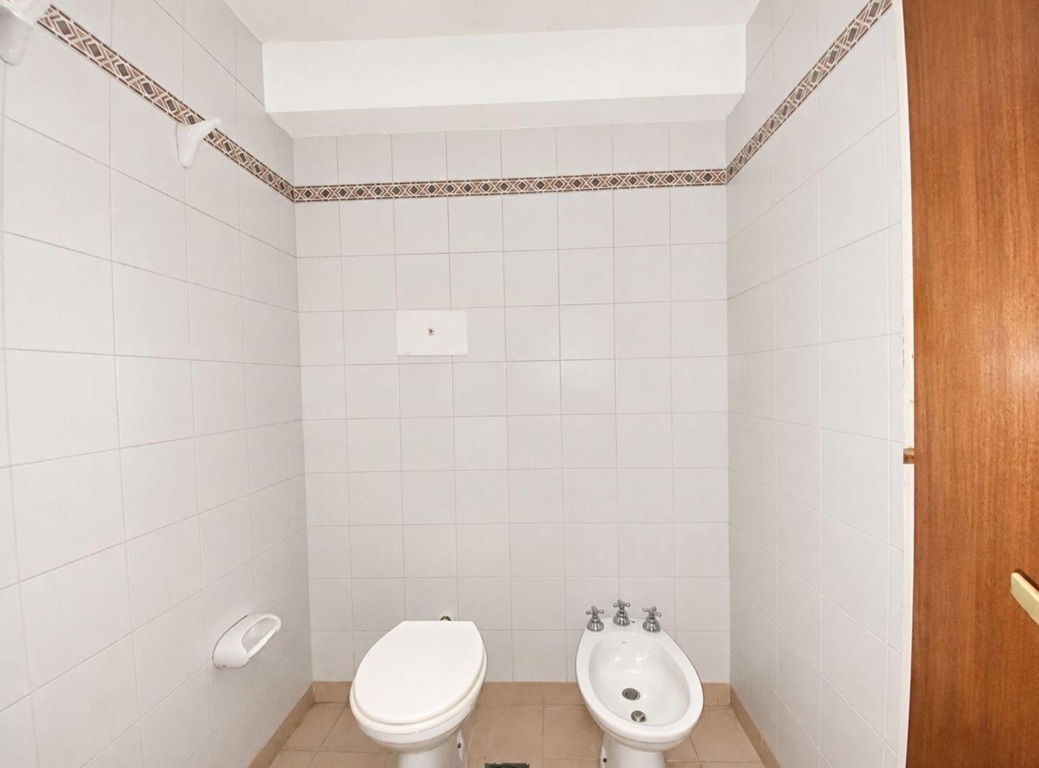 Foto de ALQUILER DEPARTAMENTO SEMIPISO / 2 DORMITORIOS, imagen 3