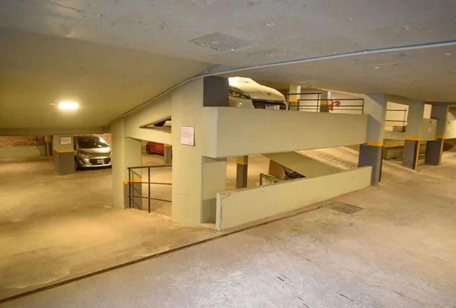 Foto de Cinco cocheras en venta en Palacio Pellegrini¡¡¡¡, imagen 3