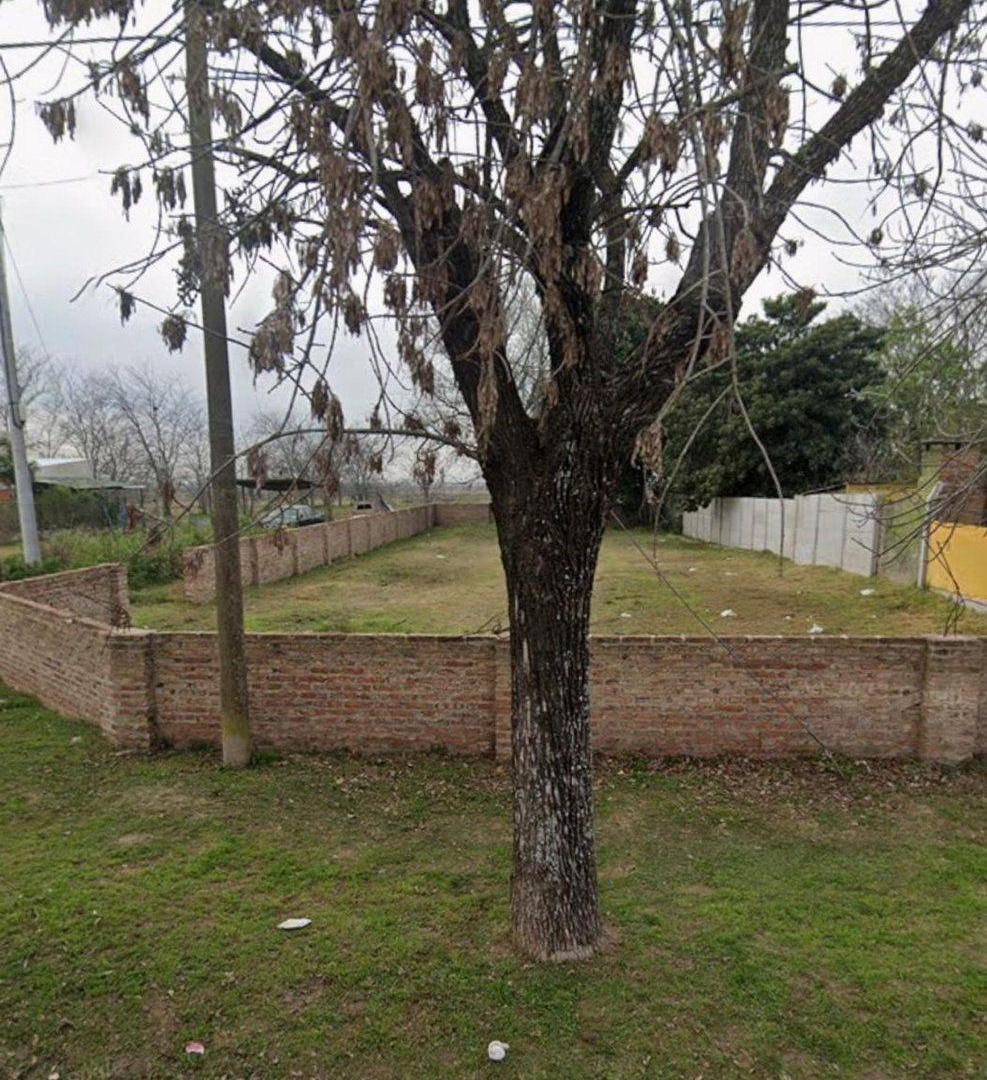 Foto de Excelente terreno frente a la plaza Laguna Paiva, imagen 5