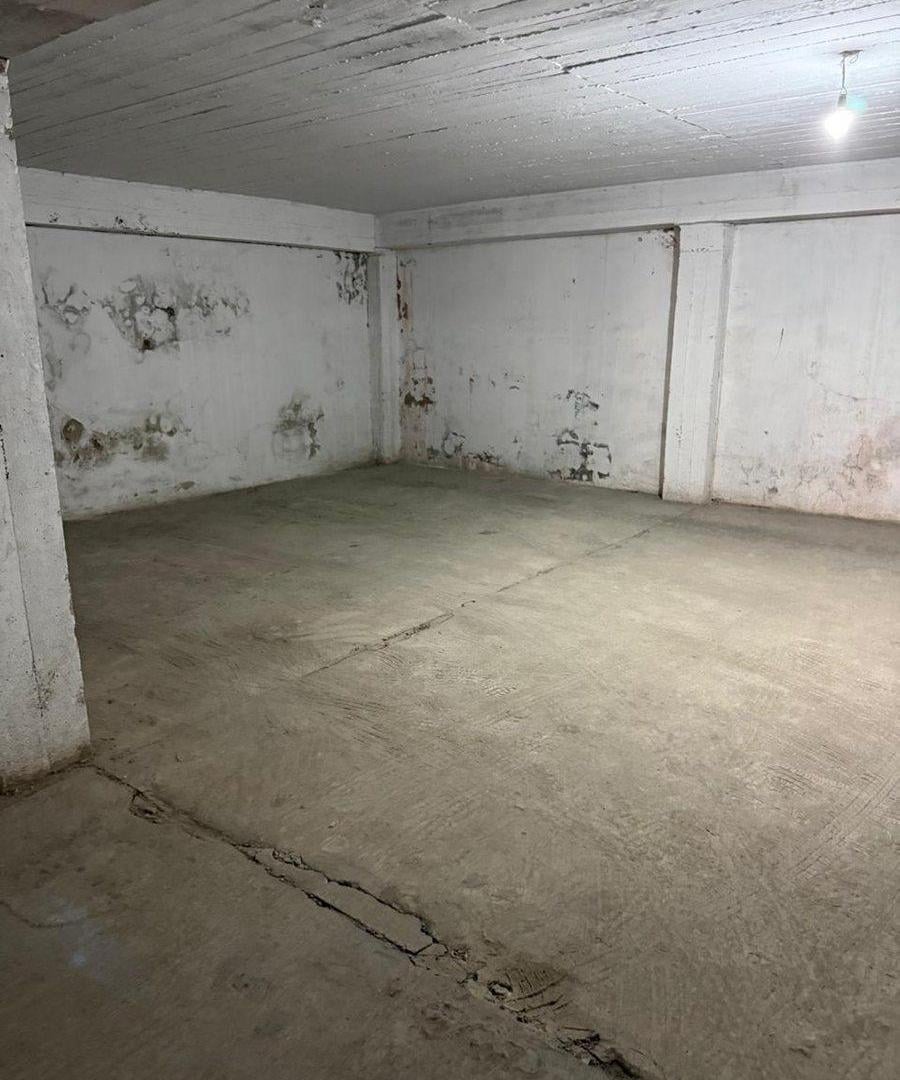 Foto de CINCO COCHERAS EN VENTA EN SUIPACHA 2900, imagen 1