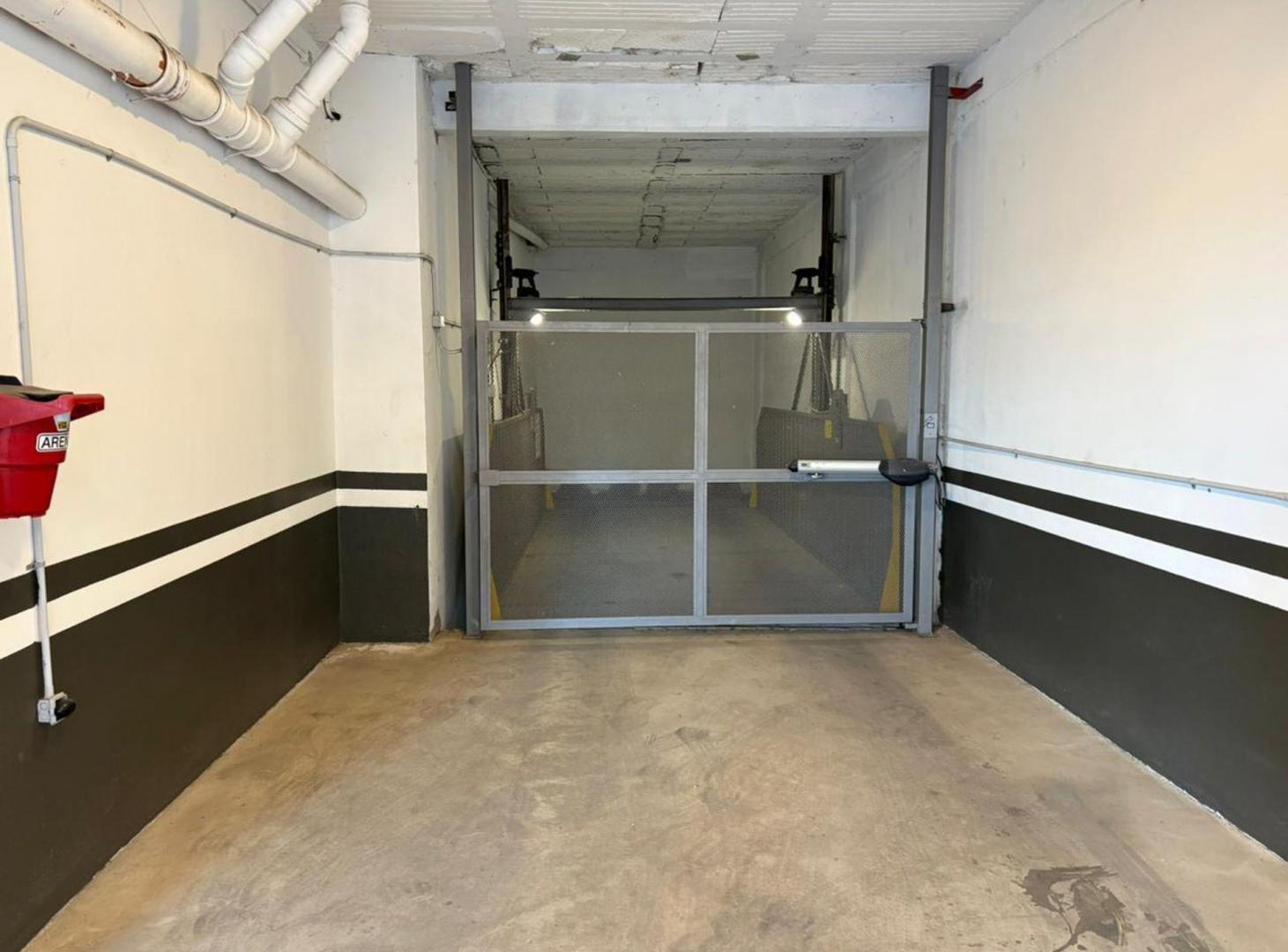 Foto de Cochera cubierta en venta en pleno microcentro, imagen 4