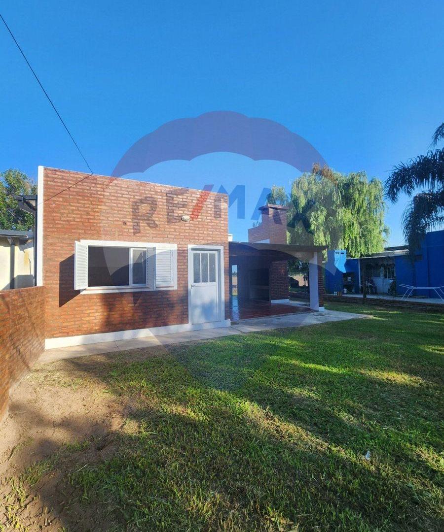 Foto de SE VENDE HERMOSA CASA APTA CREDITO EN SANTA ROSA, imagen 5
