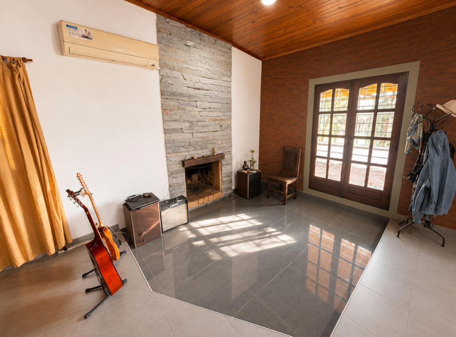 Foto de Casa de 3 dormitorios en Jardines de la Costa, imagen 2