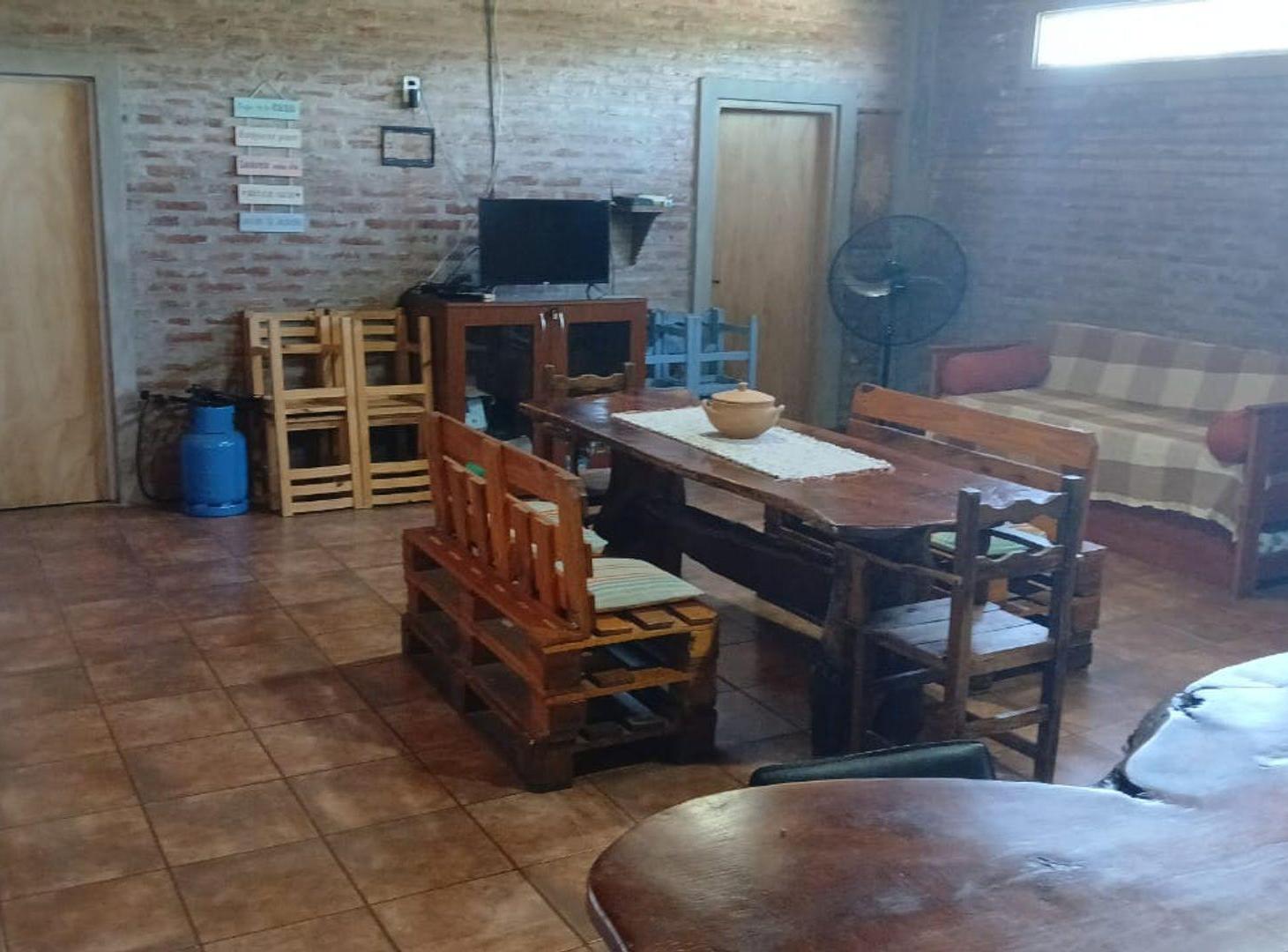 Foto de CASA QUINTA DOS DORMITORIOS Y PILETA, imagen 1