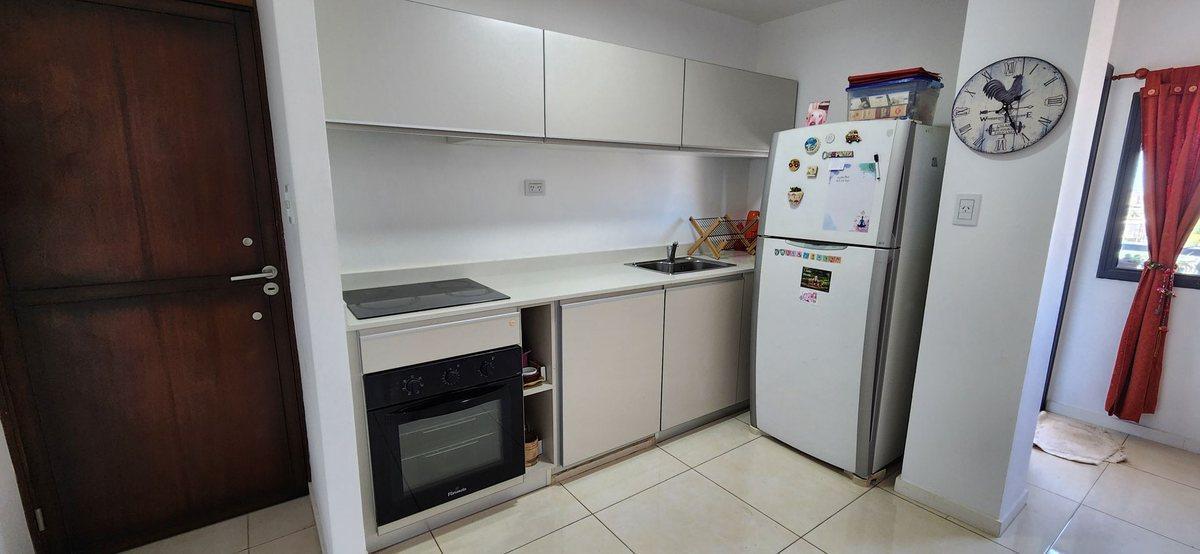Foto de Dpto 1 dorm en venta en Bv Pellegrini, imagen 2