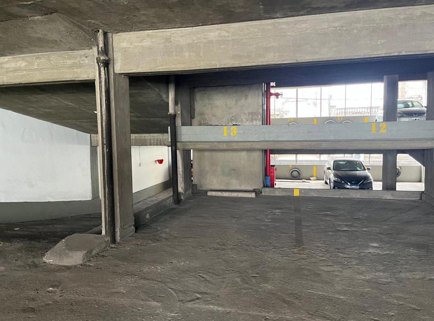 Foto de Cochera a la venta en zona Céntrica., imagen 4