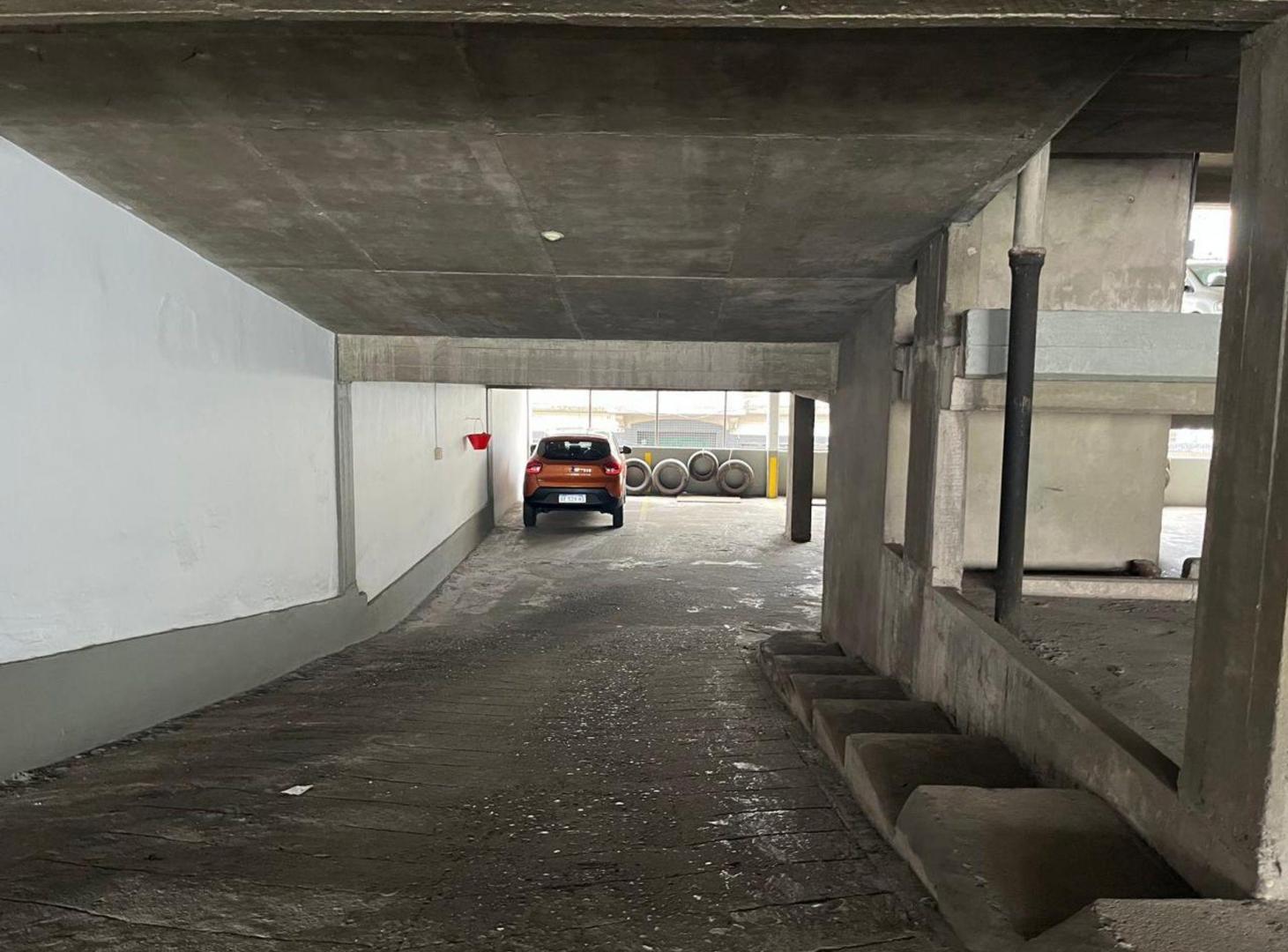 Foto de Cochera a la venta en zona Céntrica., imagen 3