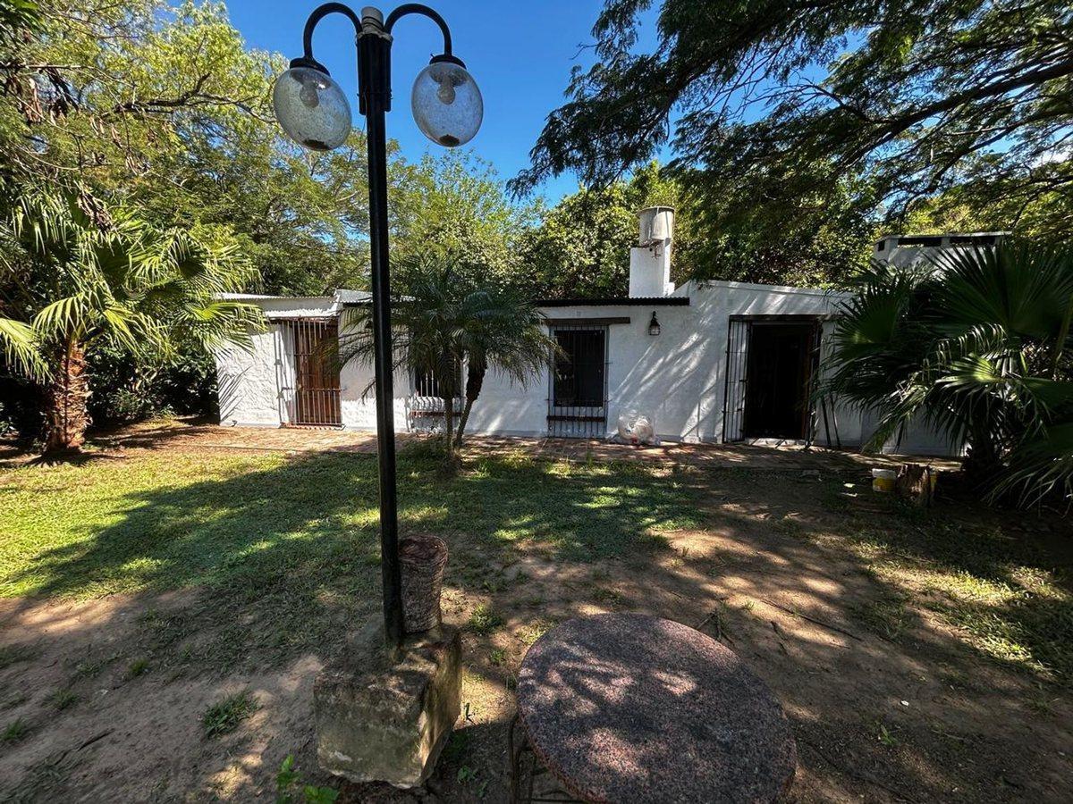 Casa quinta en Arroyo Leyes con bajada al Rio