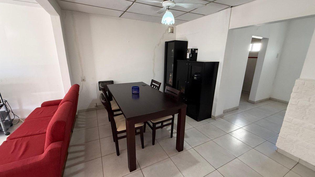 Foto de CASA EN BARRIO SARGENTO CABRAL, imagen 1