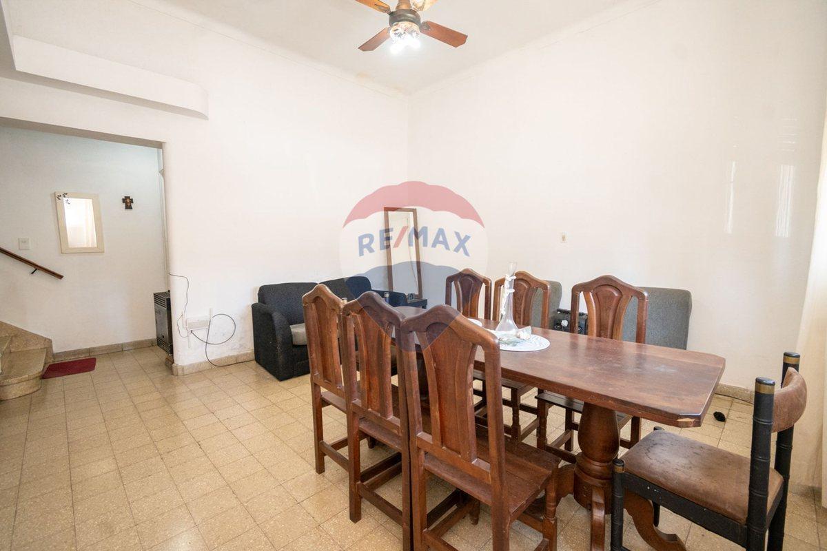 Foto de Casa en venta a 50 metros de Bv. Gálvez, imagen 5