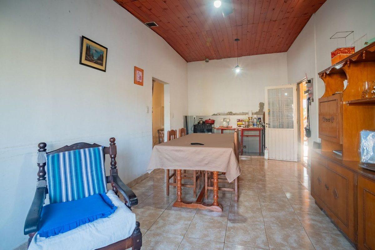 Foto de Casa 3 dormitorios, patio c/ pileta en Santo Tomé, imagen 5